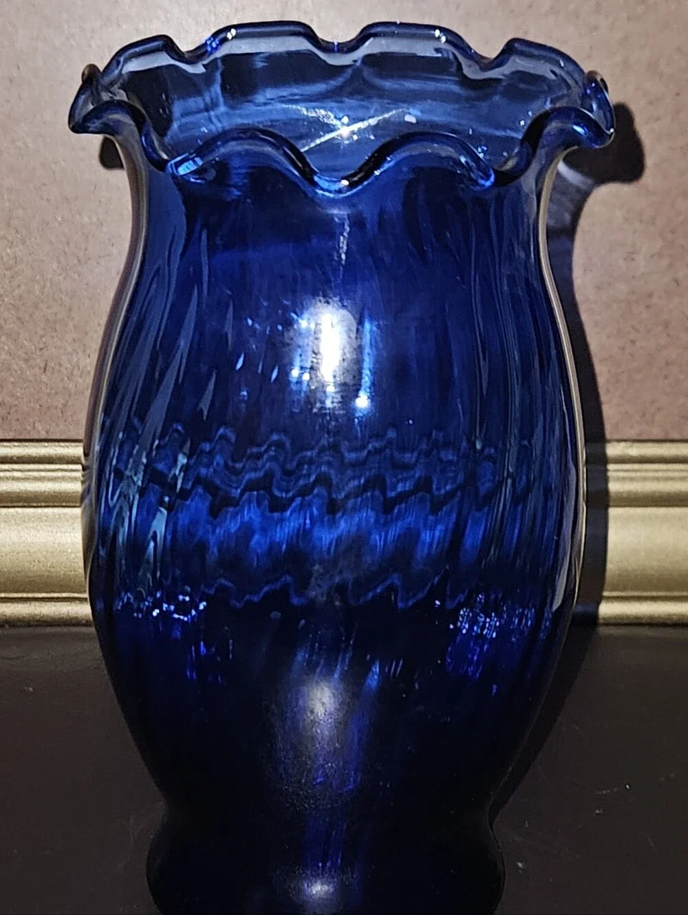 Vintage Anchor Hocking Cobalt Blue Swirl Glass Vase Ruffled/Scalloped Edge